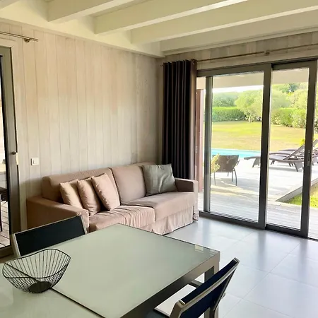 Daire Petit Domain De Sperone Bonifacio (Corsica)